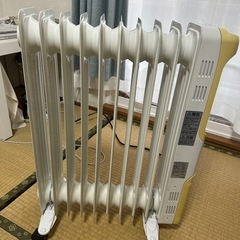 IRIS OHYAMAヒーター　ウェーブ型オイルヒーターPOH-...