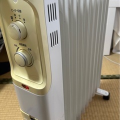 IRIS OHYAMAヒーター　ウェーブ型オイルヒーターPOH-1210KS-Wの画像