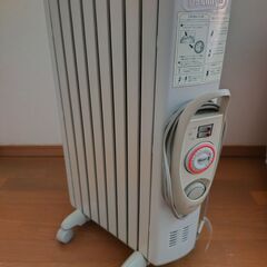 デロンギ オイルヒーター TRS0812ECF ２４時間タイマー...