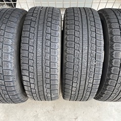 スタッドレスタイヤ　15インチ　195/65/15の画像