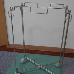 無印良品 ステンレスワイヤーたためるゴミ袋ホルダー