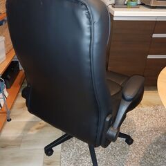 LOWYA ロウヤ オフィスチェア ゲーミングチェア あぐらがかける ゲーミング デスクチェア ワイド座面 ワイド PUレザー ブラックの画像