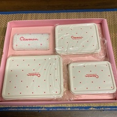 昭和レトロ　タッパーセット