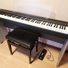 電子ピアノ【 YAMAHA P-85 】フットペダル＋椅子付　引取希望
