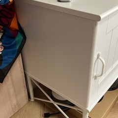 テレビ台の画像