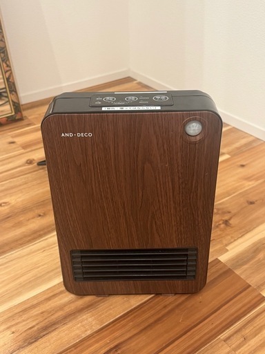 ヒーター　暖房器具　 電気ストーブ