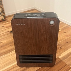 　ヒーター　暖房器具　 電気ストーブ　