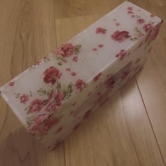スイートデコレーション 薔薇柄 ティッシュケース ヨーロピアン 姫系の画像