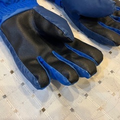 モンベル　パウダーグローブキッズ　　の画像