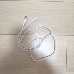 iPhone充電ケーブル50円でお譲りします