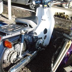 スーパーカブ値引きしました、　110ｃｃ　セル　キック式
