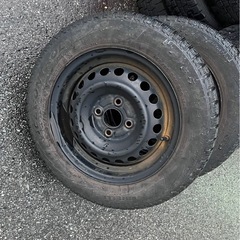 鉄チン スタッドレス 175/65/14 の画像