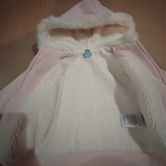 Baby GAPパーカーの画像