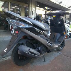 NO.5258 ＫＹＭＣＯ　ＧＰ１２５ｉ　４サイクルエンジン　フューエルインジェクション車　ＵＳＢ電源付き　ブラックの画像