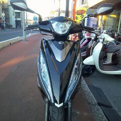 NO.5258 ＫＹＭＣＯ　ＧＰ１２５ｉ　４サイクルエンジン　フューエルインジェクション車　ＵＳＢ電源付き　ブラックの画像
