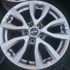 日産（ニッサン）エクストレイル　Ｔ３２　１７インチホイールの画像