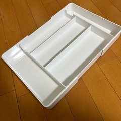 ニトリ　 カトラリー　トレーの画像
