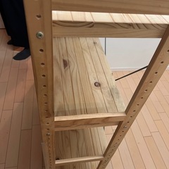 棚とアイロン