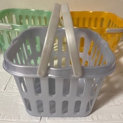 小さめハンドル付き収納カゴ3個セットの画像