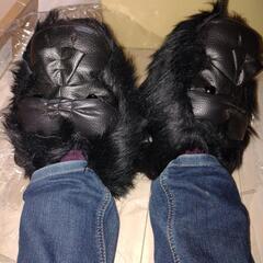 ゴリラのスリッパ  プレゼントにいいねの画像