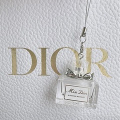 Dior キーホルダー　ミニ香水空き瓶