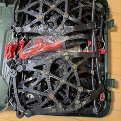 車　タイヤ　チェーン　スタッドレスの画像