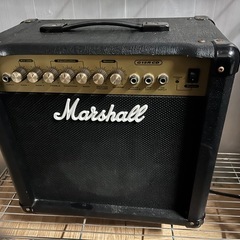 Marshall 25wアンプ