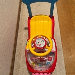 キッズ用　乗り物　手押し車　Hello kitty
