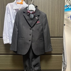 子供　スーツの画像