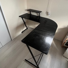 デスク
の画像