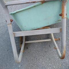 ガーデン二輪車　DIY タイヤ片方欠品の画像
