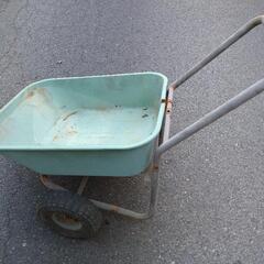ガーデン二輪車　DIY タイヤ片方欠品