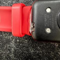 スマートウォッチ　HUAWEI band7 フレイムレッドの画像