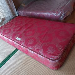 アンネルベッド マットレス◆3分割タイプ◆セミダブルに近いサイズ！