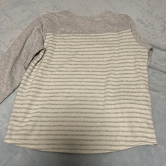 グレー 長袖 Tシャツ ポケット付きの画像
