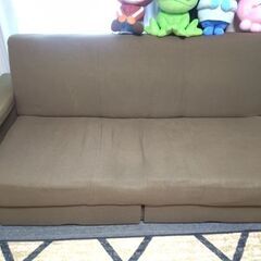 ソファの画像