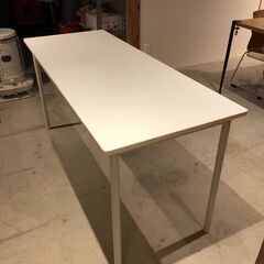無印良品　メラミン天板デスク　幅150㎝の画像