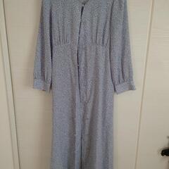 NATURAL BEAUTY BASIC　前開きワンピース　Ｍ