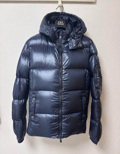 定価13万円タトラスベルボダウンジャケット