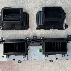 　ホンダ　エリシオン　エアコンコントロールパネル
　吹き出し口セットの画像