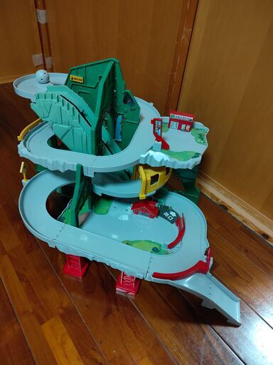 ☆値下げしました☆　タカラトミー　やまのぼりドライブ　トミカ　男の子　おもちゃ