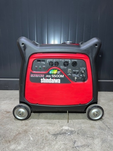 【新品未使用】 インバーター発電機 新ダイワ 防音型 発電機 IEG-5500MY ガソリンエンジン 100V 200V 発電 建設機械 現場 大型発電機 土木