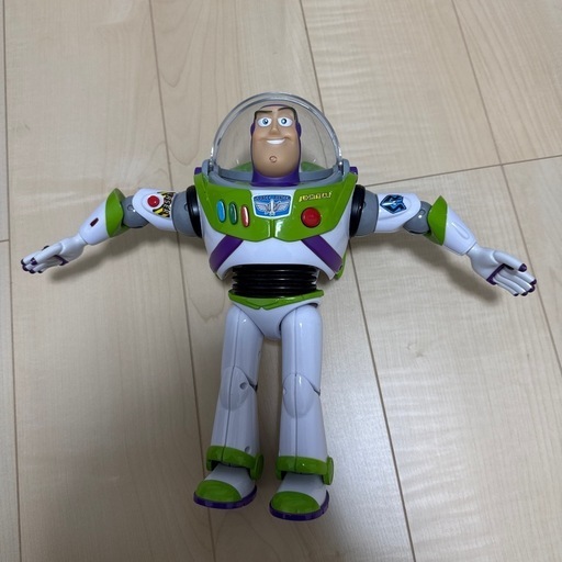 トイストーリー　バズ・ライトイヤー　おもちゃ