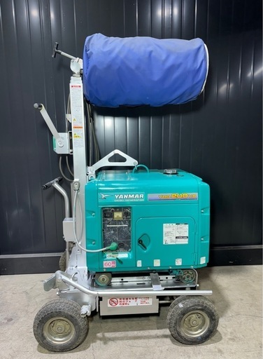 ディーゼル発電機 ヤンマー ディーゼルエンジン 発電機 エンジン投光機 ディーゼル 投光器 照明 作業灯 現場 夜間YDG200VS 現場 イベント