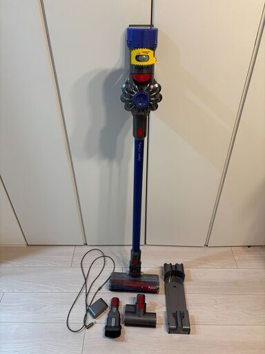 dyson 掃除機　v7 fluffy