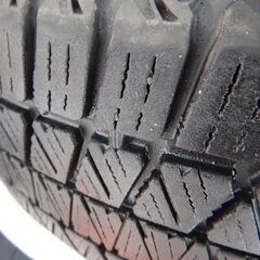 冬タイヤ225/65R17　ブリジストンＤＭーＶ３　４本譲ります。の画像