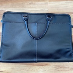 黒 レザー ビジネスバッグ　メンズ