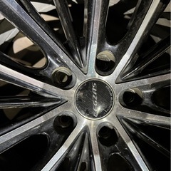 LEGZAS18インチスタッドレスの画像