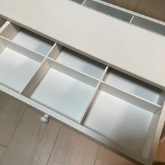 28日まで出品です。ミニテーブル　おしゃれ収納の画像