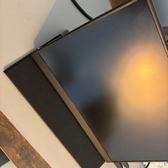 持ち運びできるモニター